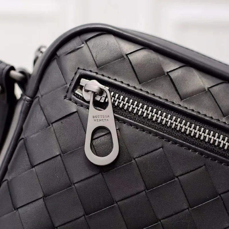 All categories 💚 Top version men’s bags 💚 BV 2024 new BV crossbody bag
